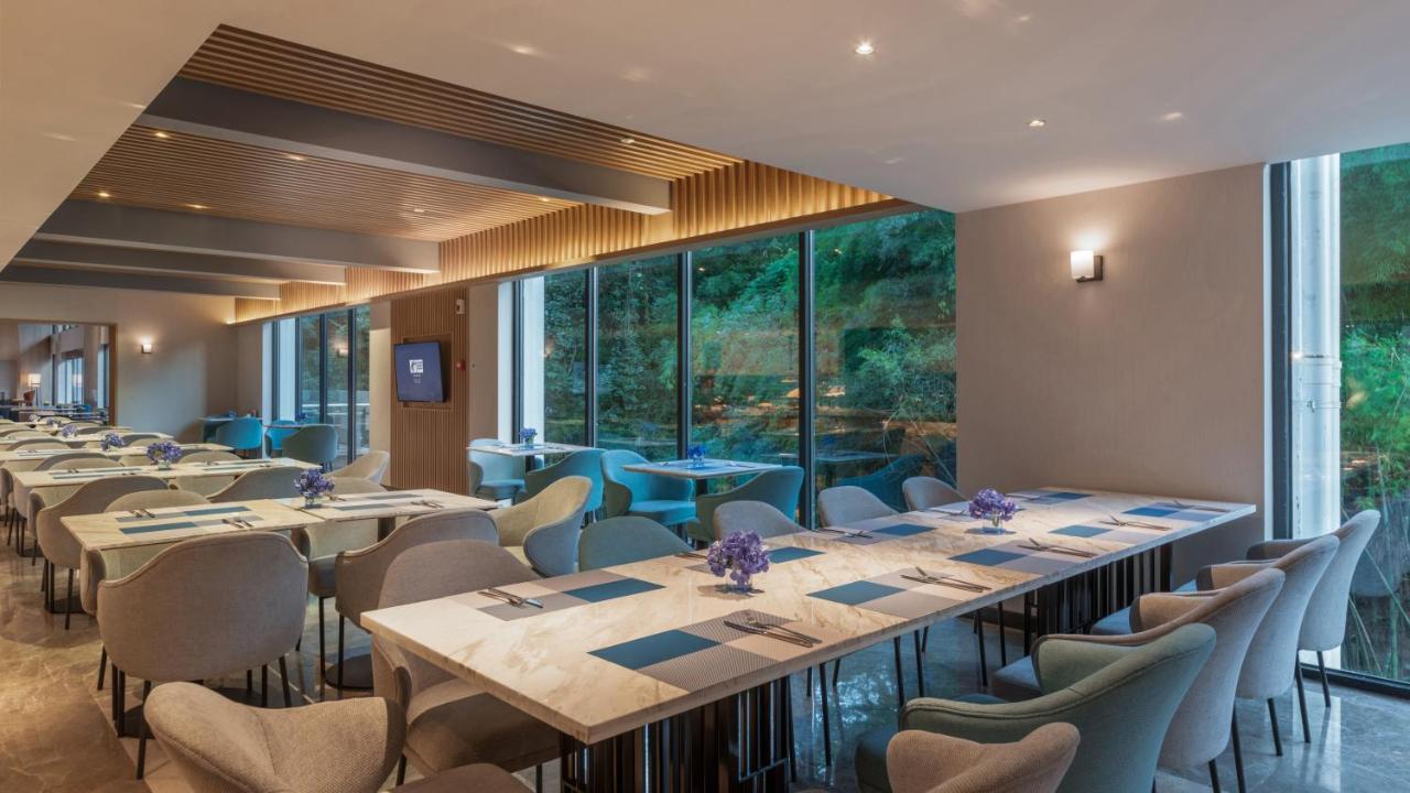 Holiday Inn Express Qiliping By Ihg Emeishan Extérieur photo