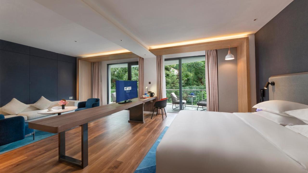 Holiday Inn Express Qiliping By Ihg Emeishan Extérieur photo